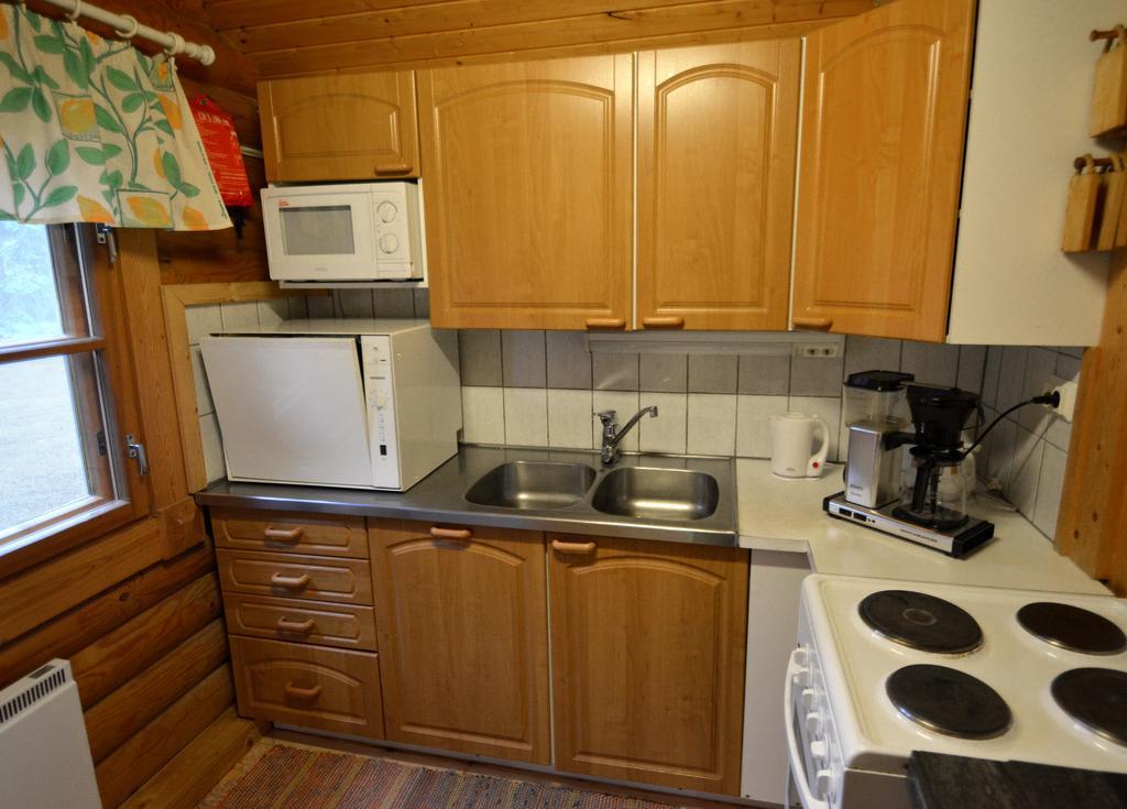 Lomapesae Cottages Pertunmaa Pokoj fotografie