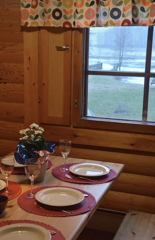 Lomapesae Cottages Pertunmaa Pokoj fotografie