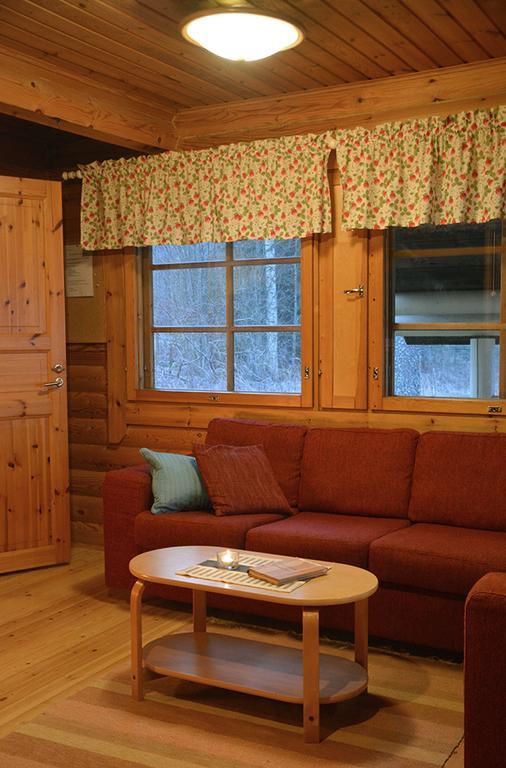Lomapesae Cottages Pertunmaa Pokoj fotografie